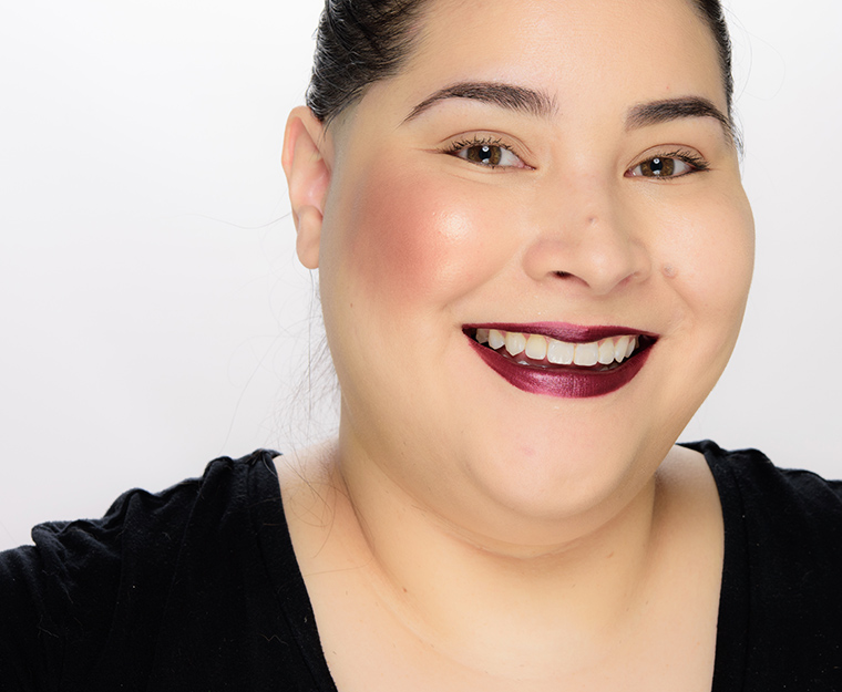 MAC Royal Vibrancy Extra Dimension Skinfinish