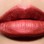 MAC Show Off Love Me Liquid Lipcolour
