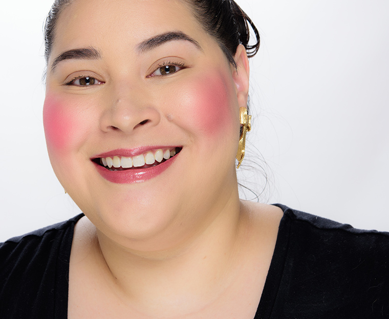 Benefit Moone WANDERful World Silky-Soft Powder Blush