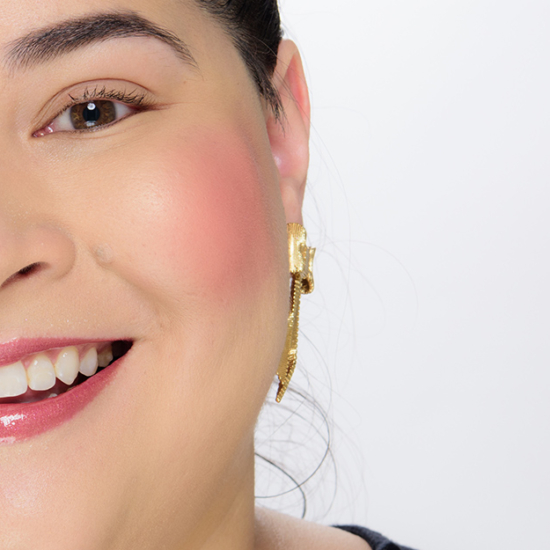 Benefit Willa WANDERful World SilkySoft Powder Blush Review & Swatches