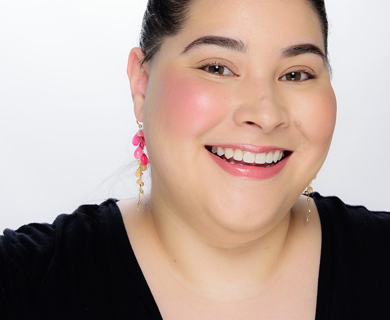 MAC Nippy's Plum Rose Powder Blush