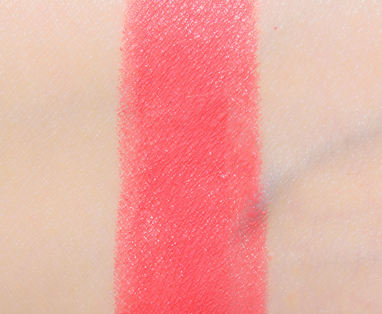 Installere Sprout radar Chanel La Favorite (43) Rouge Allure Velvet Review & Swatches