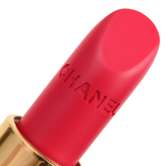 Chanel Magnetique (46) Rouge Allure Velvet
