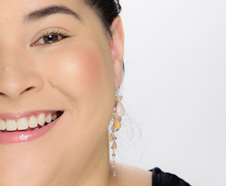 Charlotte Tilbury Gilded Glow Glow Glide Face Architect Highlighter