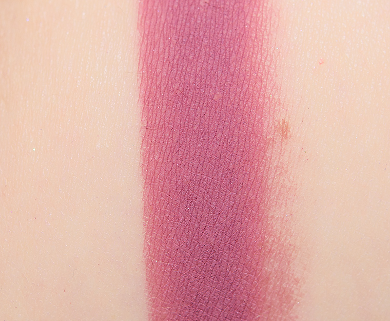 <p class="text-center">ColourPop Go 4 It Pressed Powder Shadow</p>