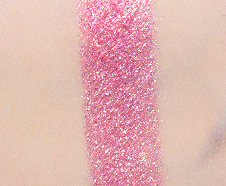 <p class="text-center">Isamaya Canter Eyeshadow</p>