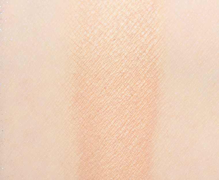 <p class="text-center">Isamaya Mane Eyeshadow</p>