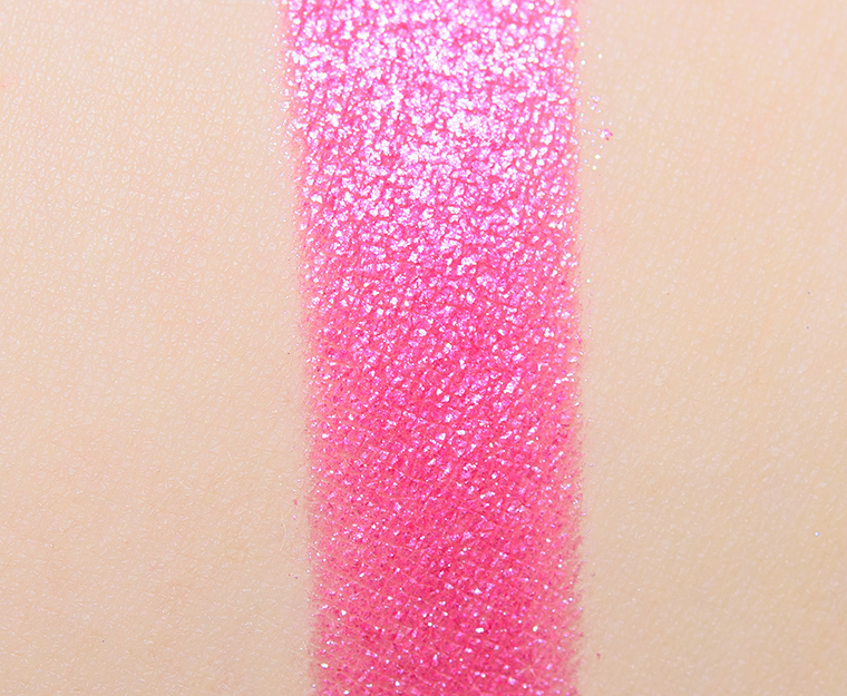 <p class="text-center">Isamaya Mare Pressed Pigment</p>