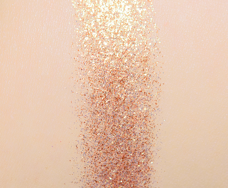 <p class="text-center">Isamaya Rodeo Eyeshadow</p>