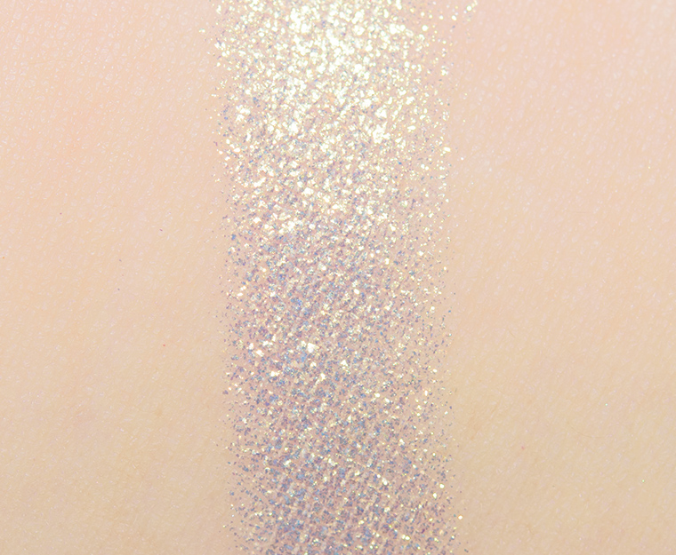 <p class="text-center">Isamaya Woa Eyeshadow</p>