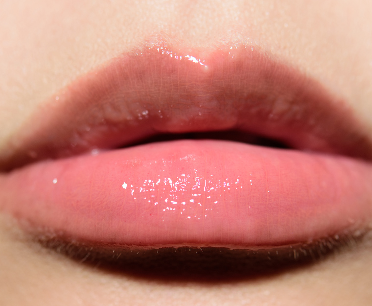 <p class="text-center">ColourPop Newport So Glassy Lip Gloss</p>