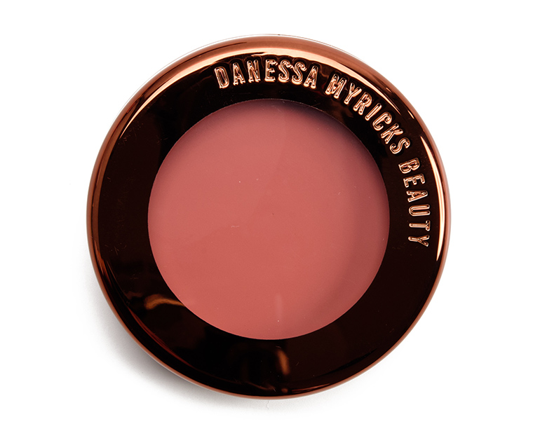 Danessa Myricks Jubilee Yummy Skin Blurring Balm Powder Flushed