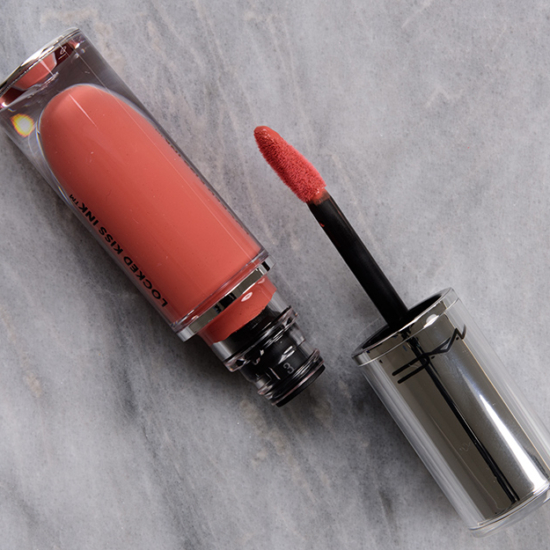 MAC Mull It Over and Over Locked Kiss Ink 24HR Lipcolour