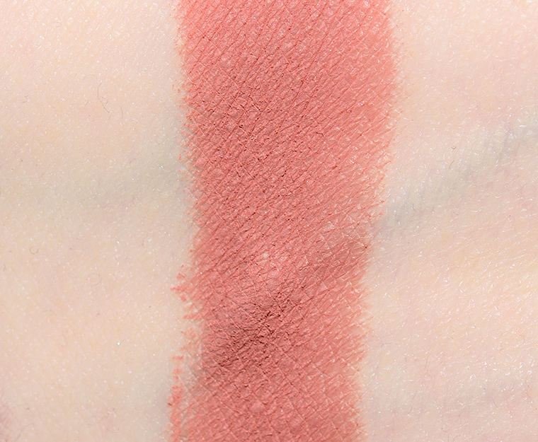 <p class="text-center">Natasha Denona Giddy (477CM) Creamy Matte Eye Shadow</p>