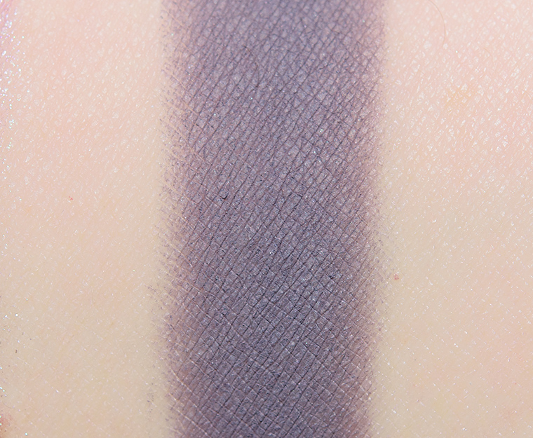 <p class="text-center">ColourPop Connect Pressed Powder Shadow</p>