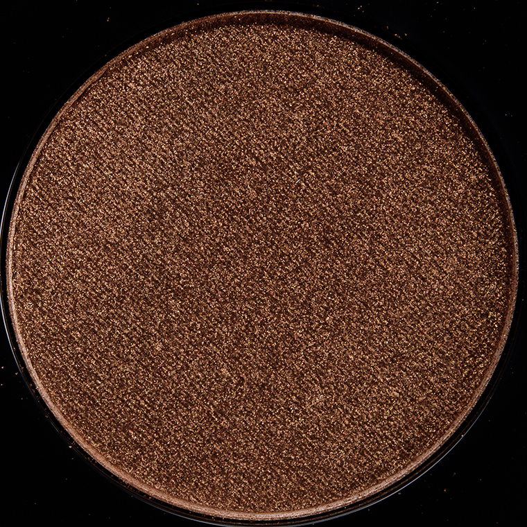 <p class="text-center">MAC Hidden Album Connect in Colour Eyeshadow</p>