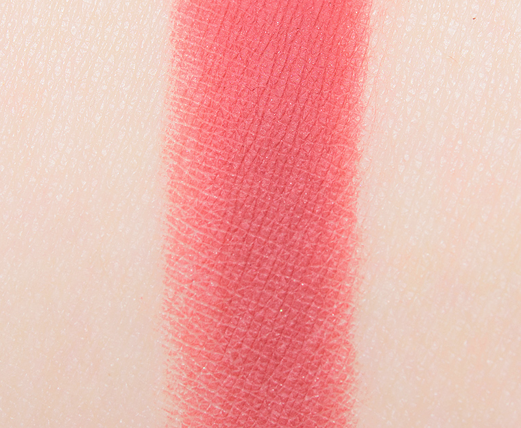 <p class="text-center">MAC Louvre at First Sight Connect in Colour Eyeshadow</p>