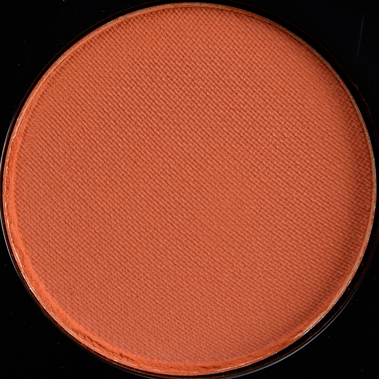 <p class="text-center">MAC Rule Connect in Colour Eyeshadow</p>