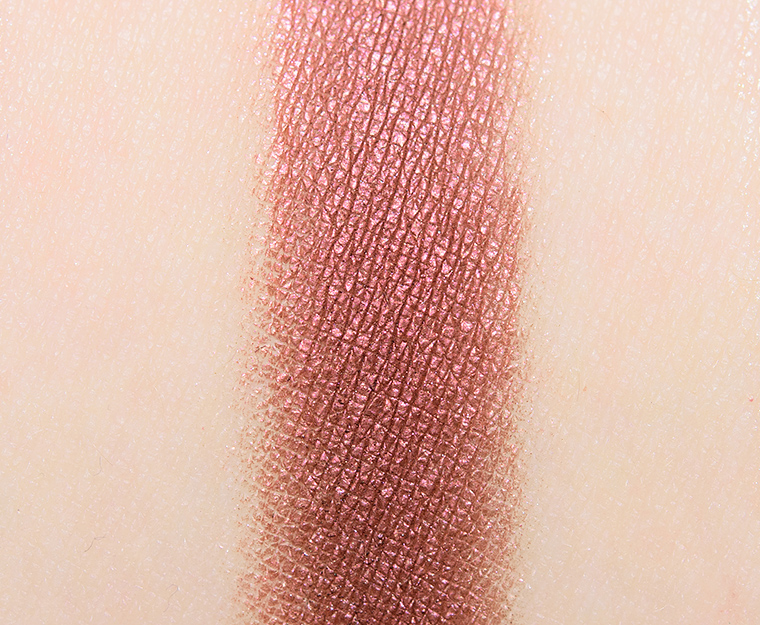 <p class="text-center">MAC Strong Connection Connect in Colour Eyeshadow</p>
