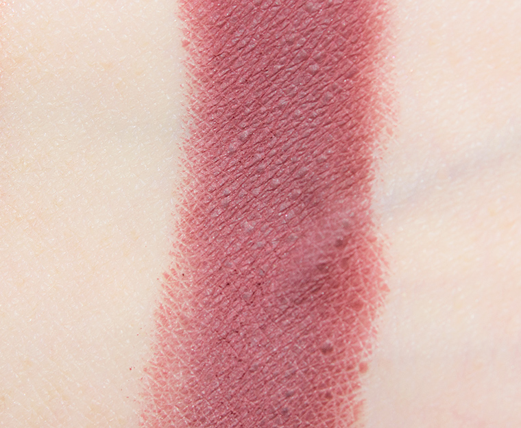 <p class="text-center">MAC World Wide Wine Connect in Colour Eyeshadow</p>