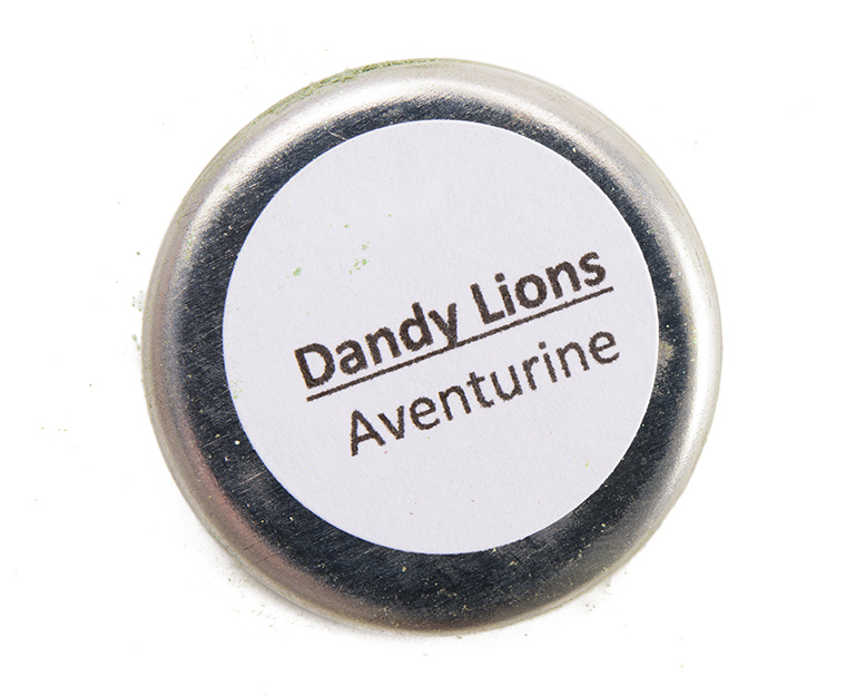 Dandy Lions Aventurine Shimmer Eyeshadow