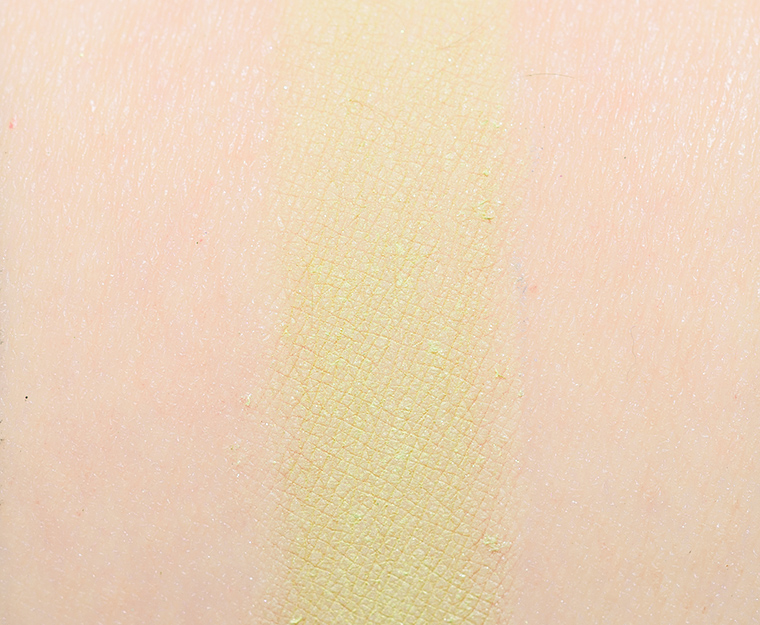 <p class="text-center">Dandy Lions Chlorophyll Matte Eyeshadow</p>