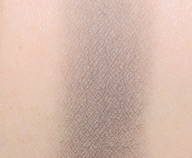 <p class="text-center">Dandy Lions Grindstone Matte Eyeshadow</p>