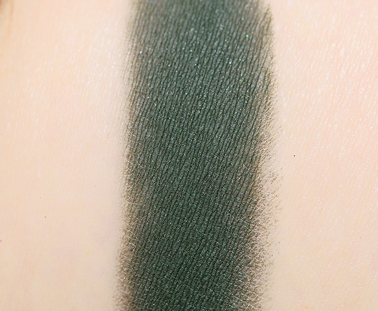 <p class="text-center">Dandy Lions Ladies of the Wood Matte Eyeshadow</p>
