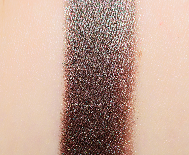 <p class="text-center">Dandy Lions Mocha Shimmer Eyeshadow</p>