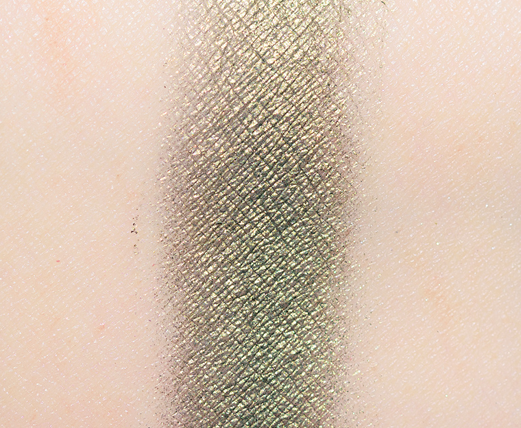 <p class="text-center">Dandy Lions Overgrowth Duochrome Eyeshadow</p>