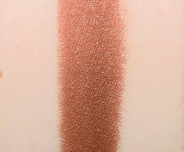 <p class="text-center">Dandy Lions Toasty Matte Eyeshadow</p>