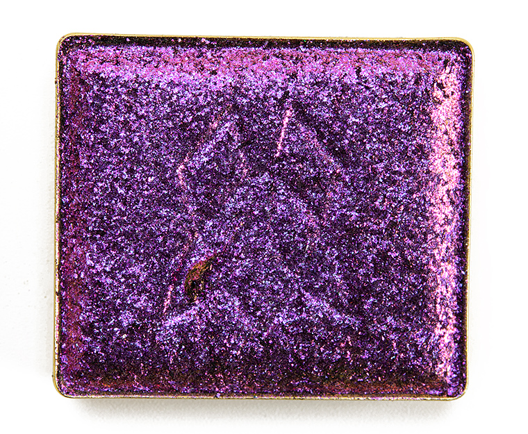 <p class="text-center">Clionadh Flame-Blown Lite Jewelled Lite Multichrome Eyeshadow</p>