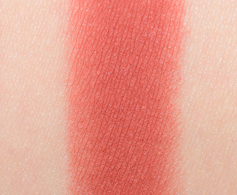 <p class="text-center">Dandy Lions Adrenaline Matte Eyeshadow</p>