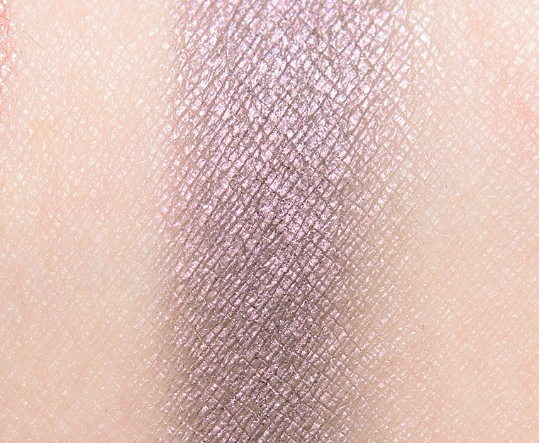 <p class="text-center">Dandy Lions Blackfire Shimmer Eyeshadow</p>