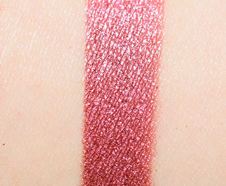 <p class="text-center">Dandy Lions Bordeaux Shimmer Eyeshadow</p>