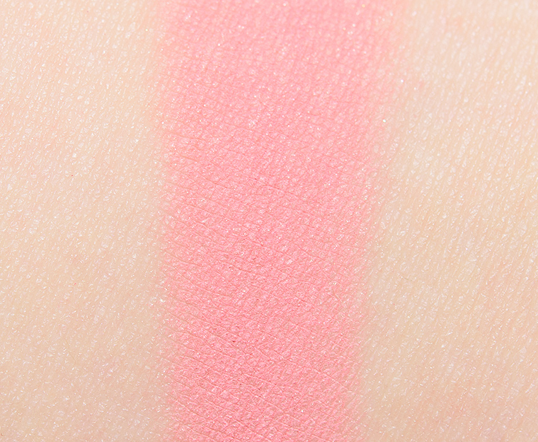 <p class="text-center">Dandy Lions Carnation Matte Eyeshadow</p>