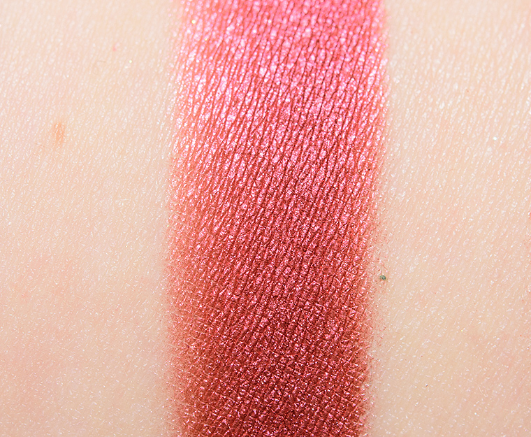 <p class="text-center">Dandy Lions Carrie Shimmer Eyeshadow</p>