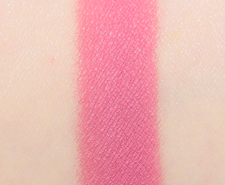 <p class="text-center">Dandy Lions Love Blossom Matte Eyeshadow</p>