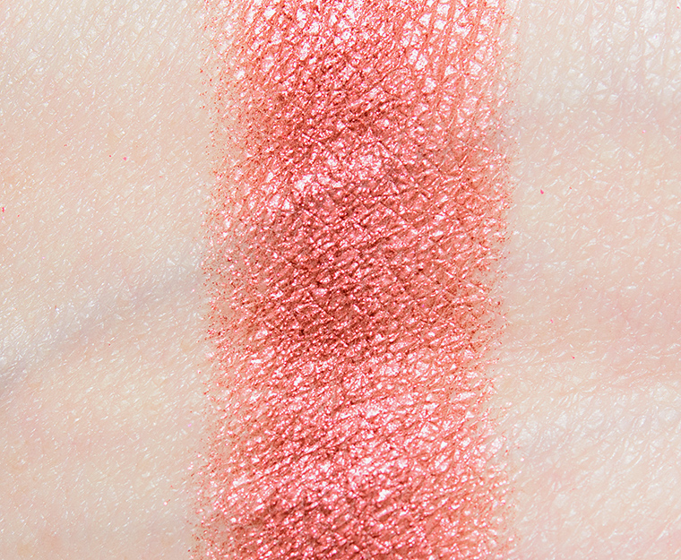 <p class="text-center">Dandy Lions Nose So Bright Shimmer Eyeshadow</p>