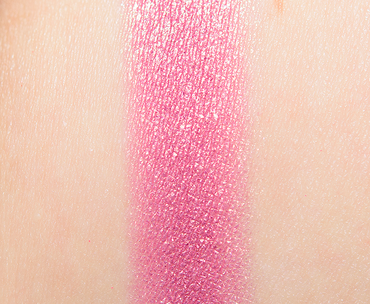 <p class="text-center">Dandy Lions Prism Power Shimmer Eyeshadow</p>