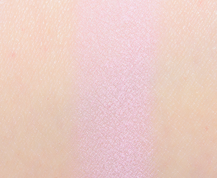 <p class="text-center">Dandy Lions Rosa Matte Eyeshadow</p>