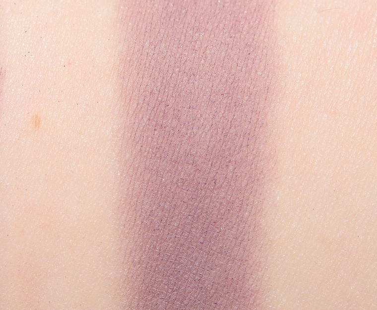 <p class="text-center">Dandy Lions Wraith Matte Eyeshadow</p>