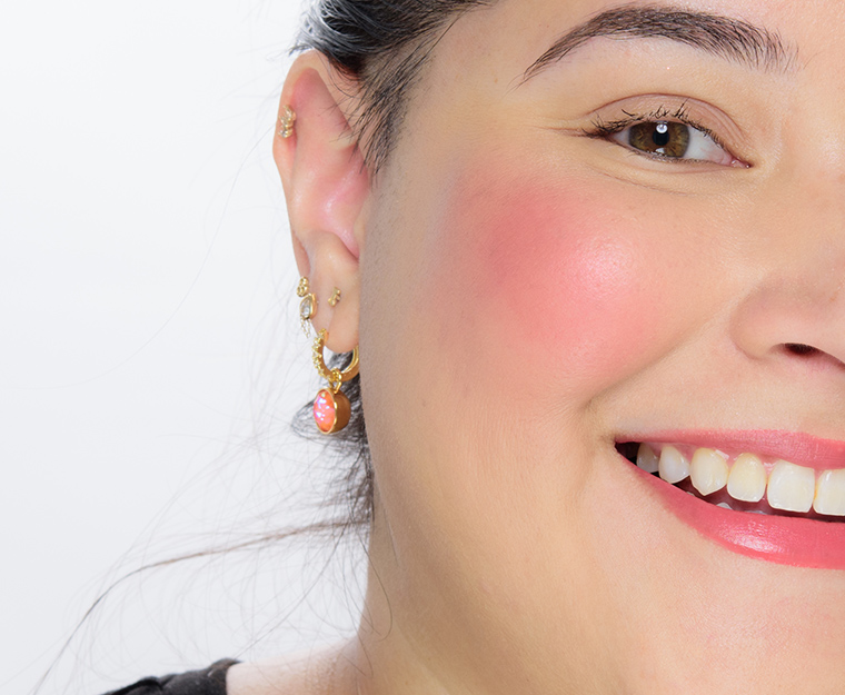 Giorgio Armani Desire (61) Glow Blush