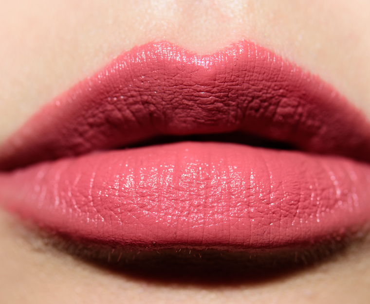 <p class="text-center">Kosas Turned On Weightless Lip Color</p>
