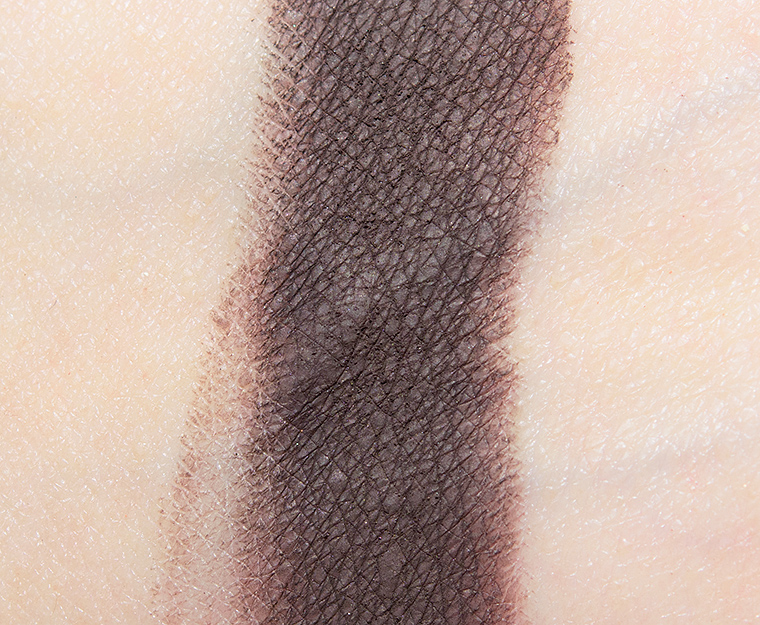 <p class="text-center">Glaminatrix Brownie Matte Eyeshadow</p>