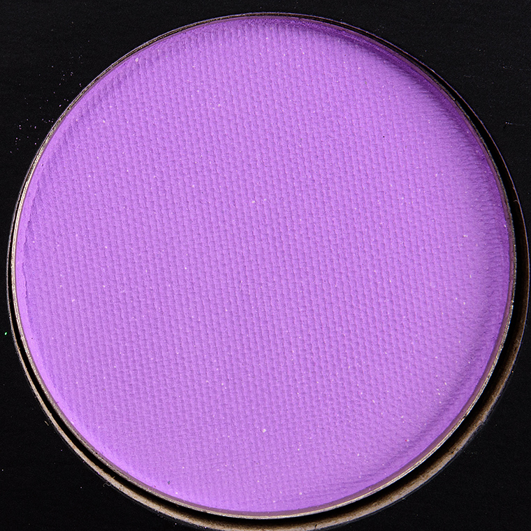 <p class="text-center">Glaminatrix Gum Drop Matte Eyeshadow</p>