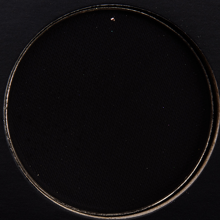 <p class="text-center">Glaminatrix Liquorice Matte Eyeshadow</p>