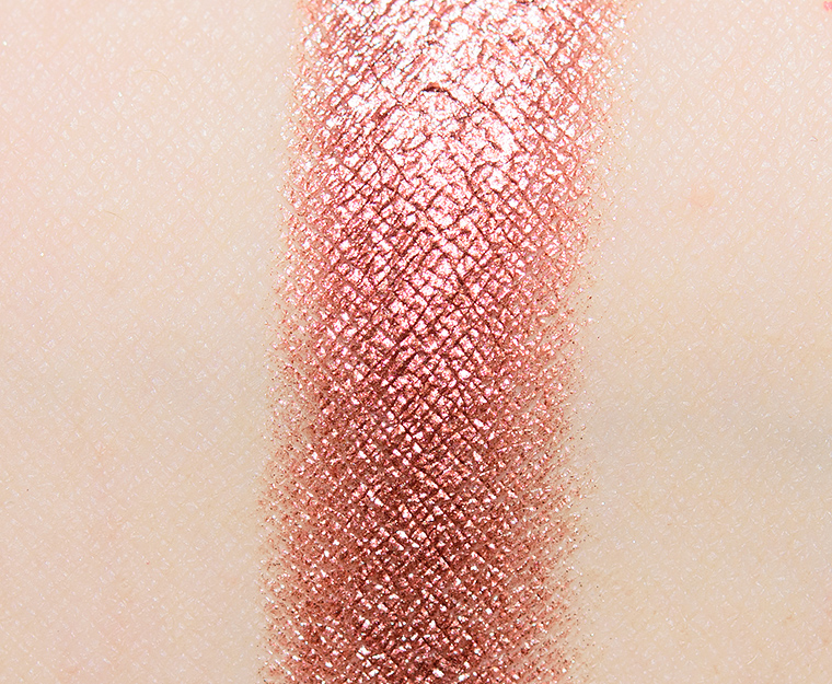 <p class="text-center">Half Magic Glamourust Eyeshadow</p>