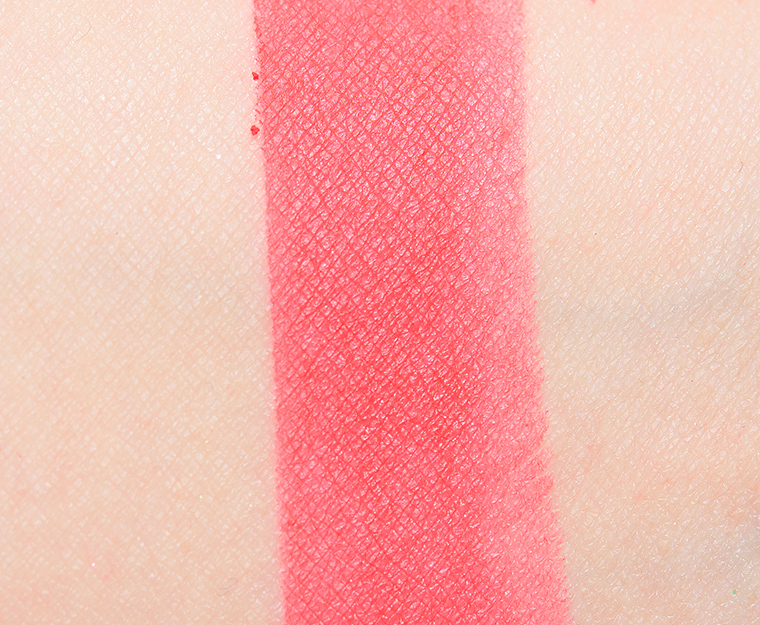 <p class="text-center">NARS Feel My Fire Powermatte Lipstick</p>