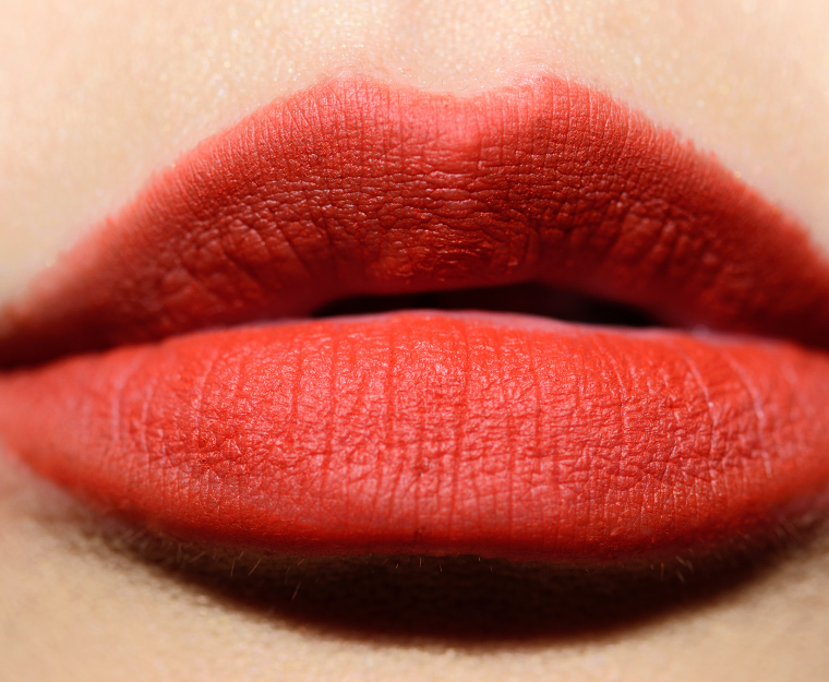 <p class="text-center">NARS Rocket Queen Powermatte Lipstick</p>